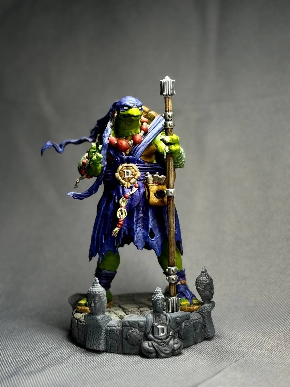 3D фигурка Леонардо (Leonardo) с катанами из Черепашек-ниндзя, ручная покраска