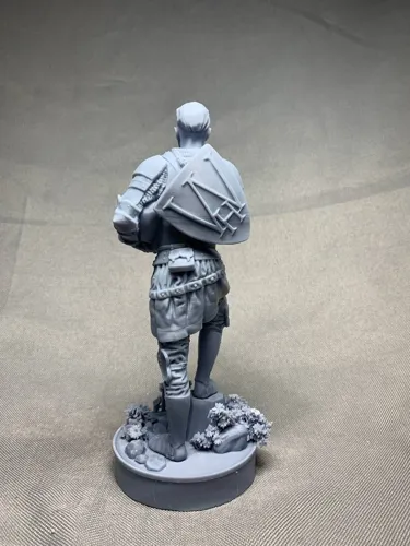 3D фигурка Индржиха (Henry of Skalitz) из игры Kingdom Come: Deliverance, ручная роспись доспехов