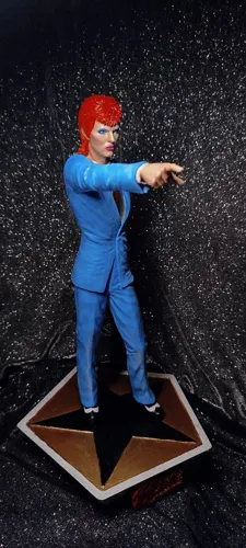 Кастомная 3D фигурка Дэвида Боуи (David Bowie) в образе Зигги Стардаста, ручная покраска