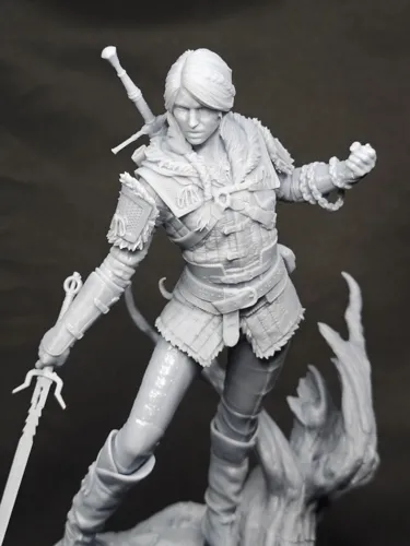 3D статуэтка Цири (Ciri) из вселенной Ведьмак (The Witcher), фотополимерная печать и покраска