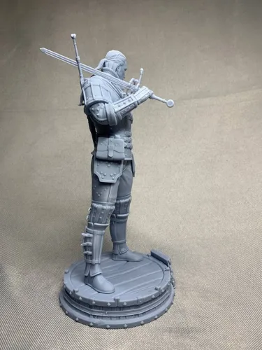 3D статуэтка Геральта (Geralt) в доспехах Школы Кота из Ведьмак 3, ручная роспись