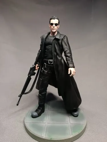 3D фигурка Нео (Neo) из фильма Матрица в плаще, ручная покраска