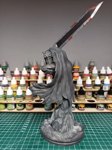 Эпичная 3D статуэтка Гатса (Guts) в броне Берсерка, фотополимерная печать и брутальная покраска