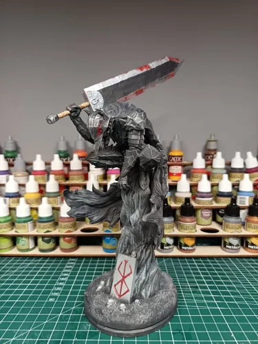 Эпичная 3D статуэтка Гатса (Guts) в броне Берсерка, фотополимерная печать и брутальная покраска