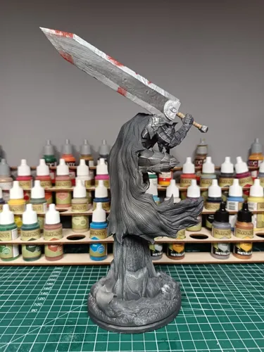 Эпичная 3D статуэтка Гатса (Guts) в броне Берсерка, фотополимерная печать и брутальная покраска