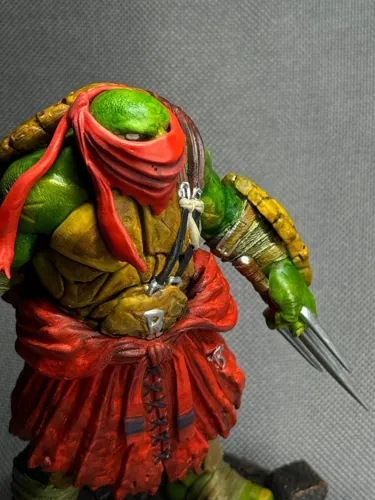 3D фигурка Рафаэля (Raphael) с саями из Черепашек-ниндзя, ручная покраска