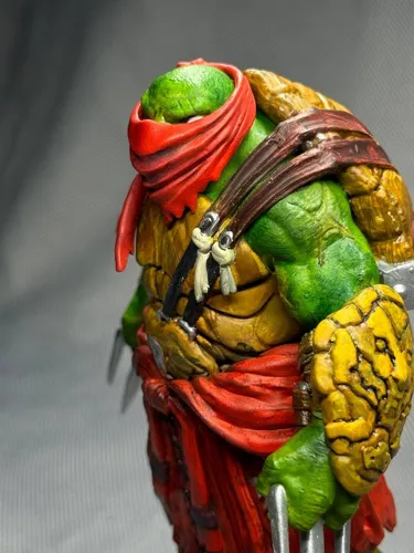 3D фигурка Рафаэля (Raphael) с саями из Черепашек-ниндзя, ручная покраска