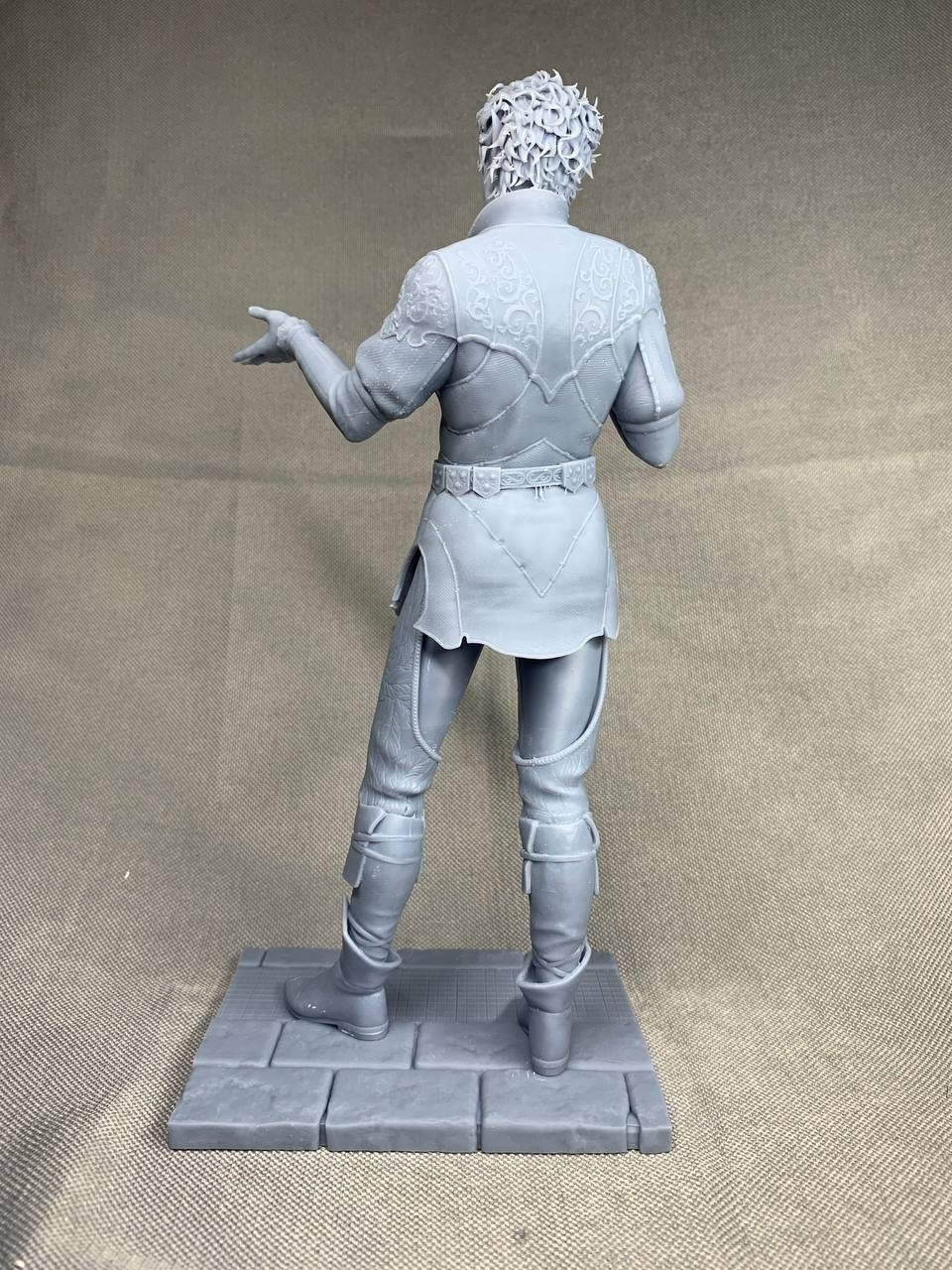 3D фигурка вампира Астариона (Astarion) из Baldur's Gate 3, ручная покраска миниатюры