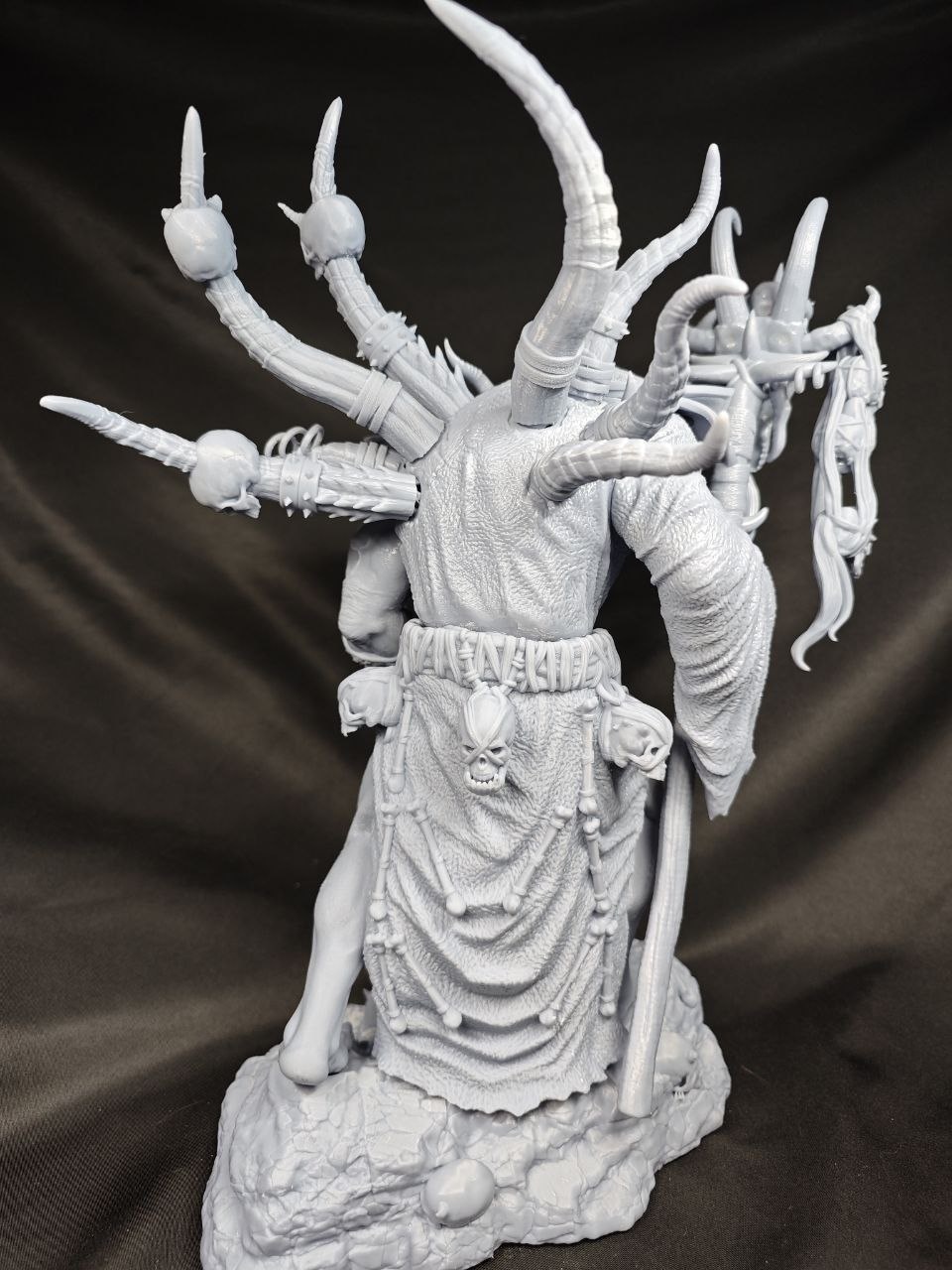 3D статуэтка Гул'дана (Gul'dan) из World of Warcraft (WoW), фотополимерная печать и роспись