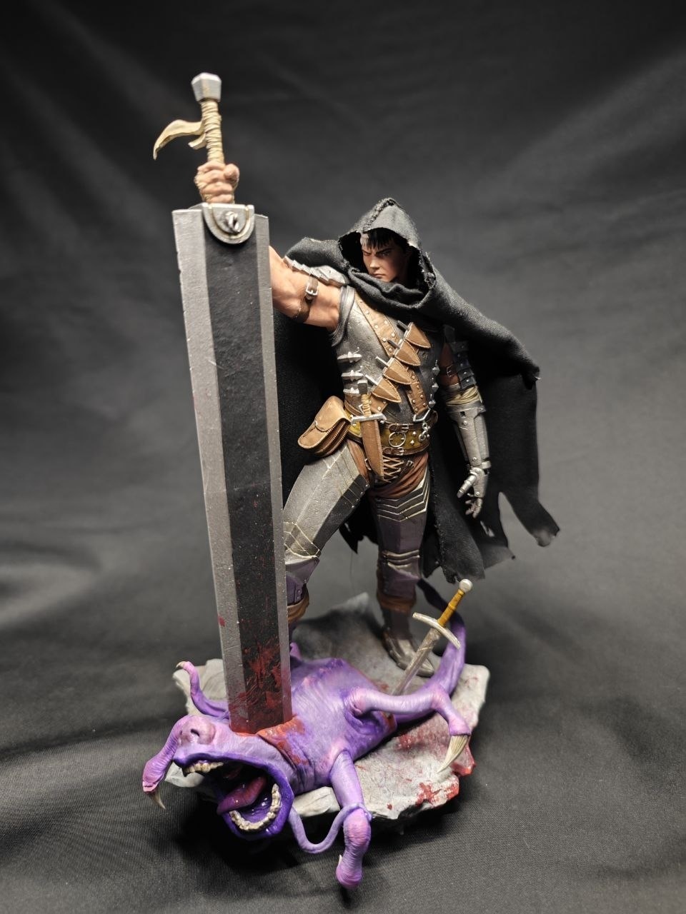 Детализированная 3D фигурка Гатса (Guts) из аниме Берсерк (Berserk), профессиональная ручная покраска