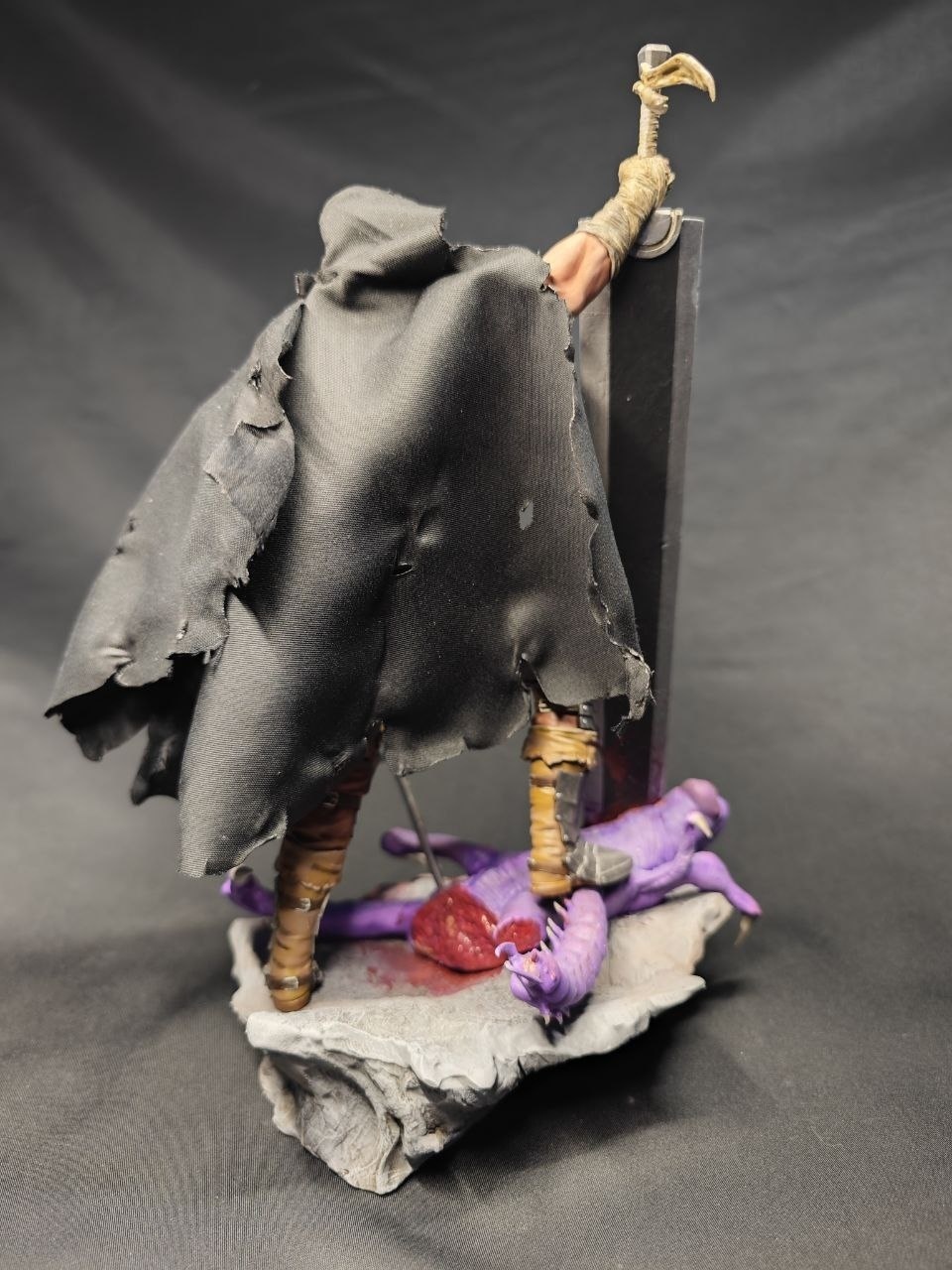 Детализированная 3D фигурка Гатса (Guts) из аниме Берсерк (Berserk), профессиональная ручная покраска