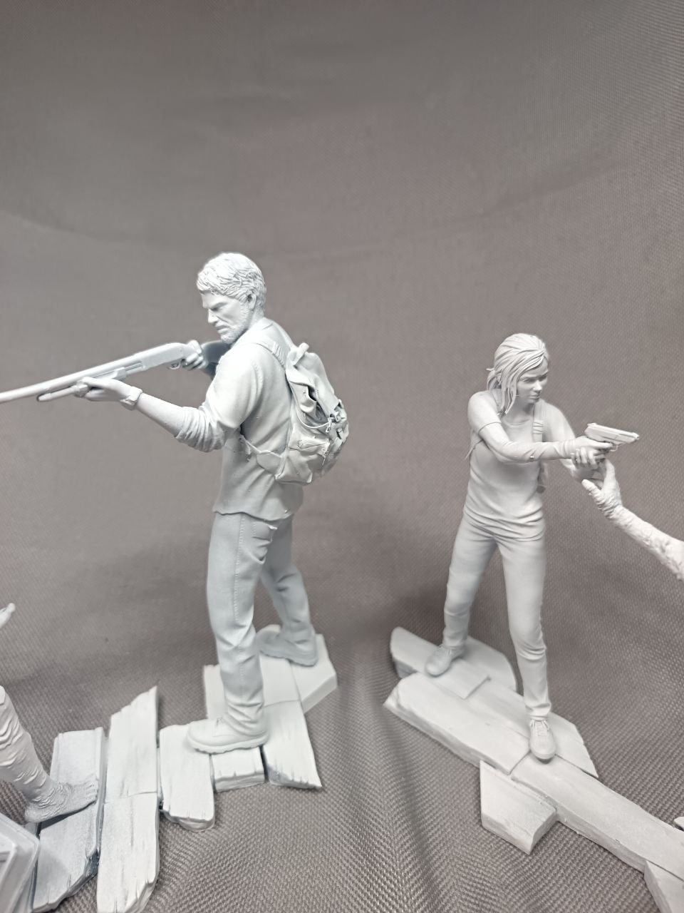 Сюжетная 3D диорама по мотивам The Last of Us (Одни из нас) с Джоэлом и Элли, ручная покраска