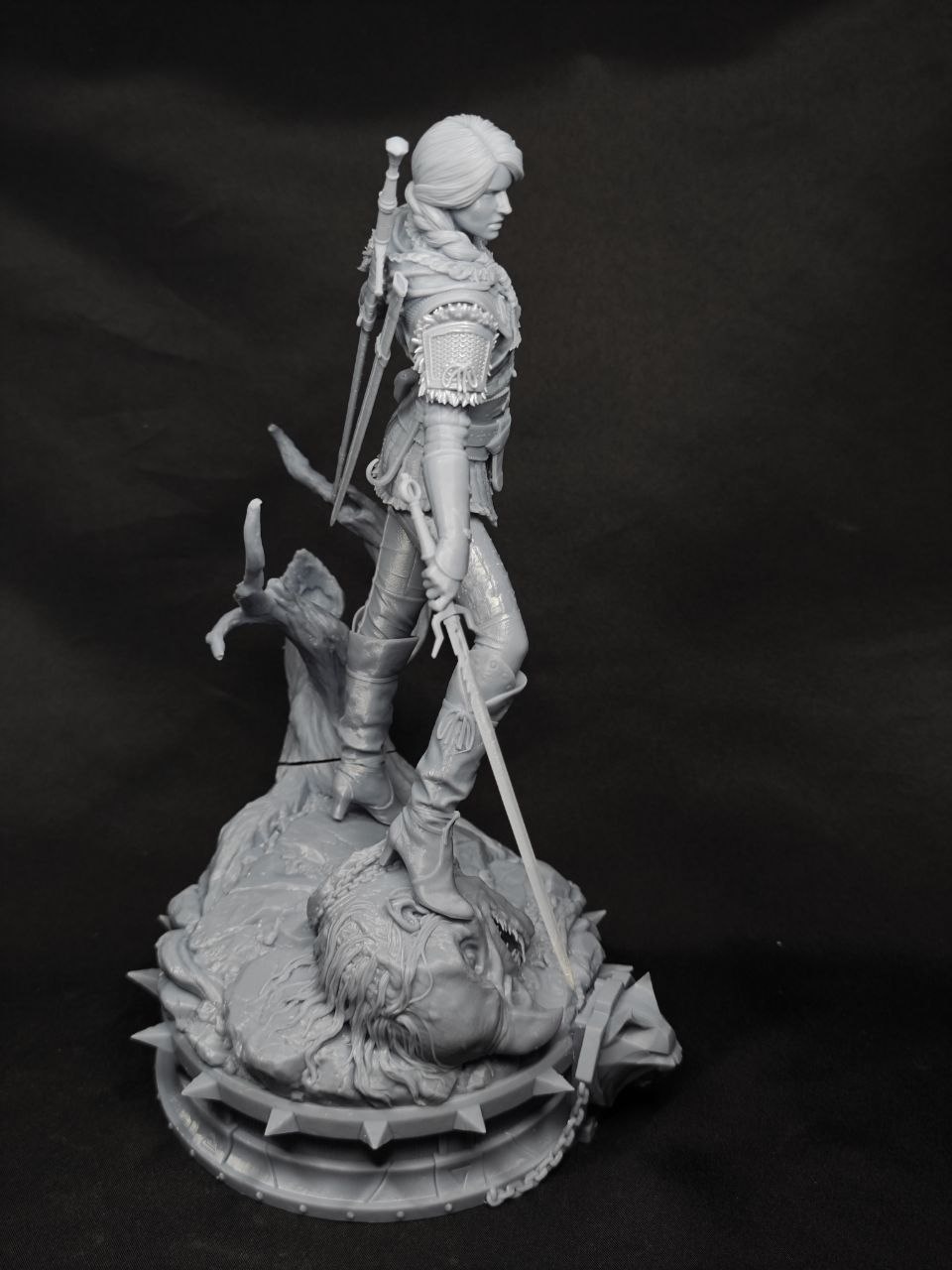 3D статуэтка Цири (Ciri) из вселенной Ведьмак (The Witcher), фотополимерная печать и покраска