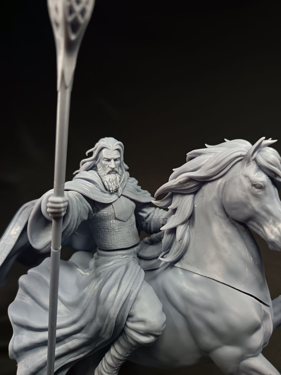 3D статуэтка Гэндальфа Белого (Gandalf the White) из Властелина Колец, фотополимерная печать