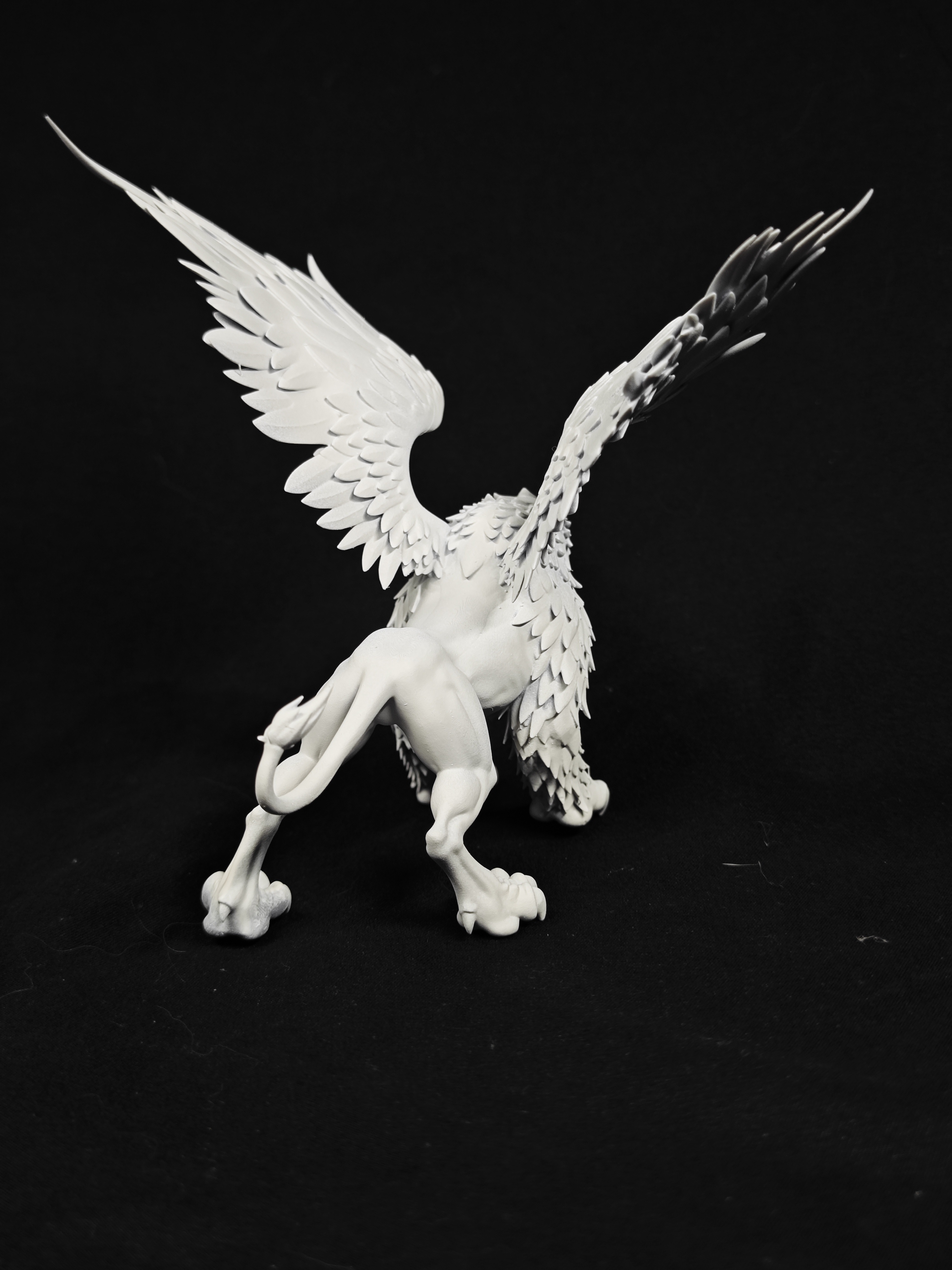 3D фигурка Грифон из Герои Меча и Магии 5 (HOMM5), профессиональная покраска