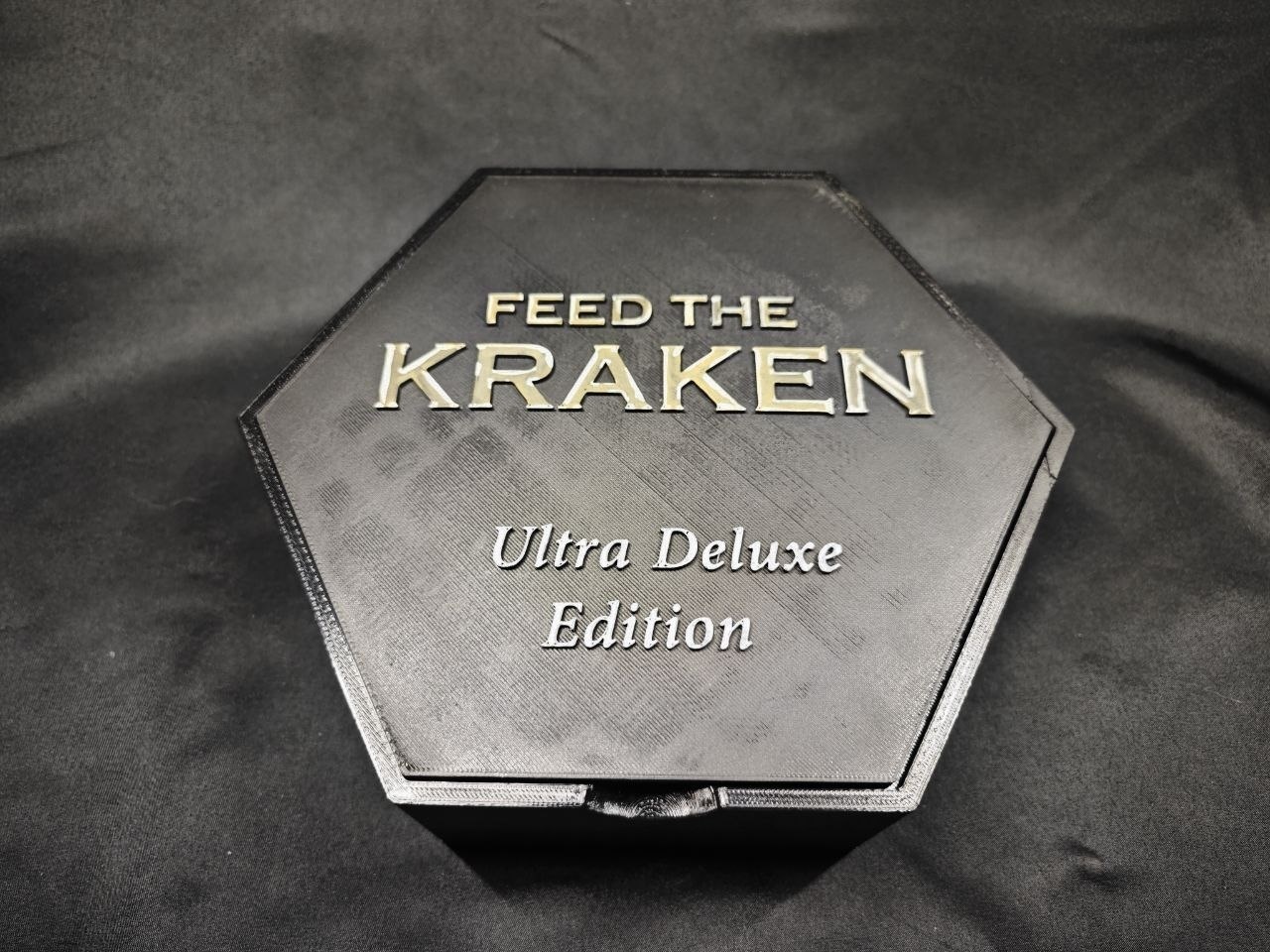 Миниатюра Кракена для настольной игры "Feed the Kraken" (Кто накормит Кракена?), ручная покраска