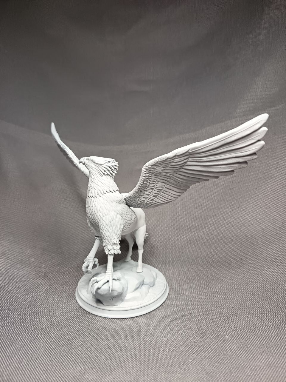 3D статуэтка паладина-дренея Ирель (Yrel) из World of Warcraft, ручная покраска доспехов