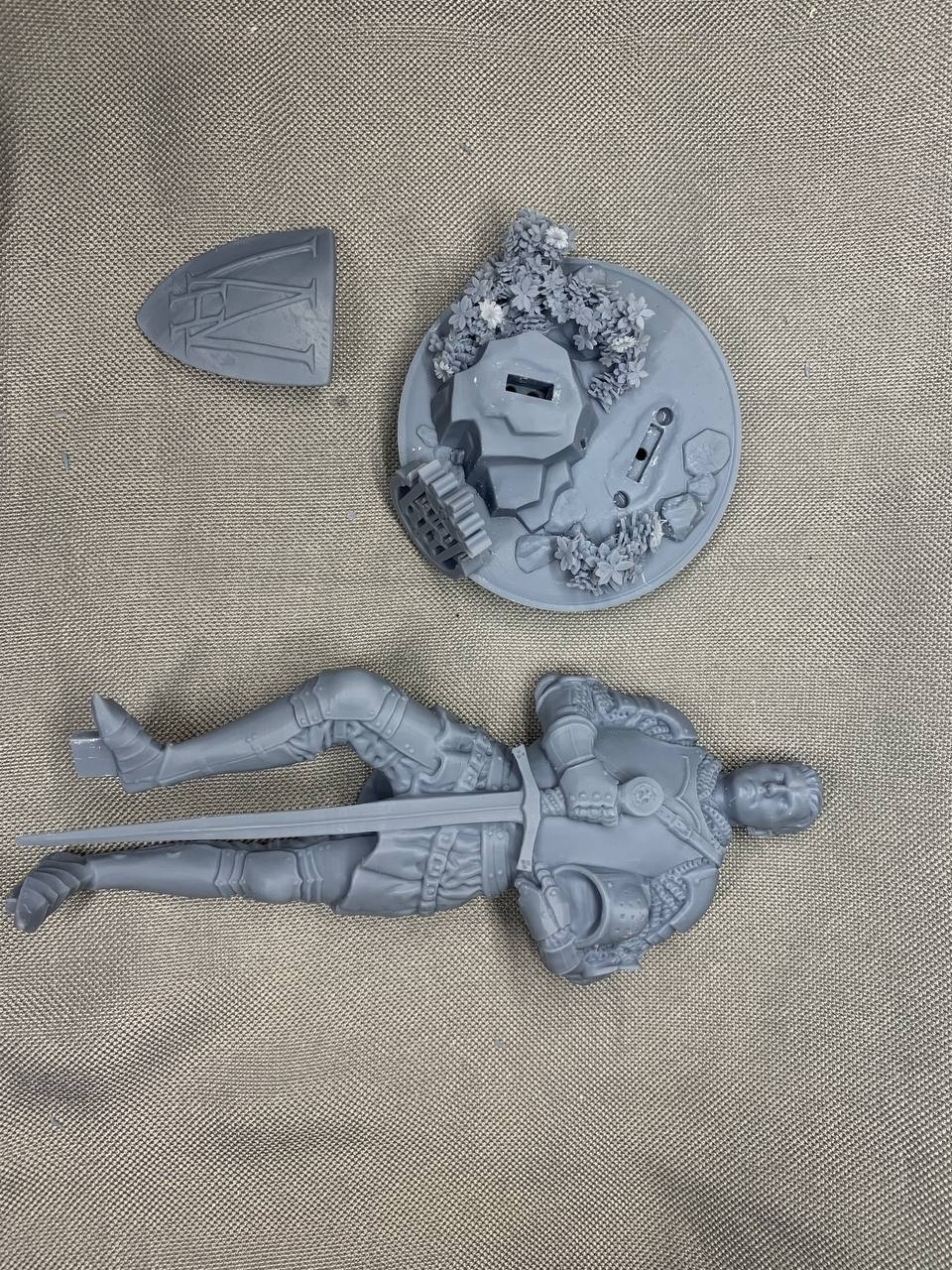 3D фигурка Индржиха (Henry of Skalitz) из игры Kingdom Come: Deliverance, ручная роспись доспехов