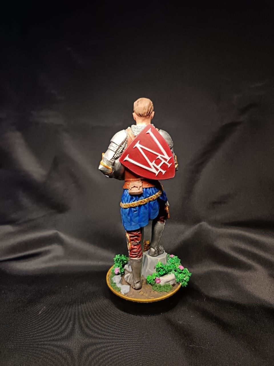 3D фигурка Индржиха (Henry of Skalitz) из игры Kingdom Come: Deliverance, ручная роспись доспехов