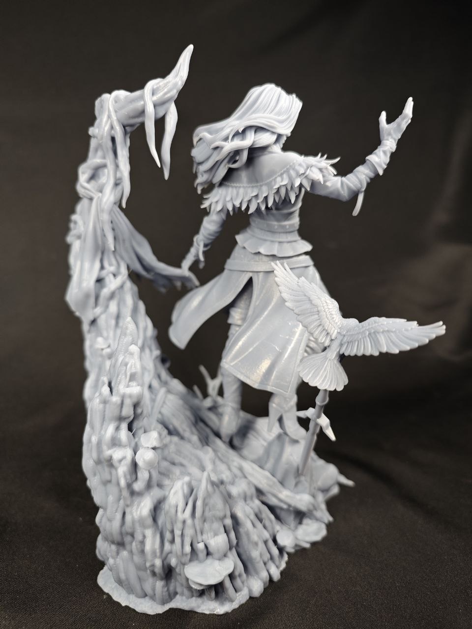 Детализированная 3D фигурка Йеннифер (Yennefer) из игры Ведьмак (The Witcher), ручная работа