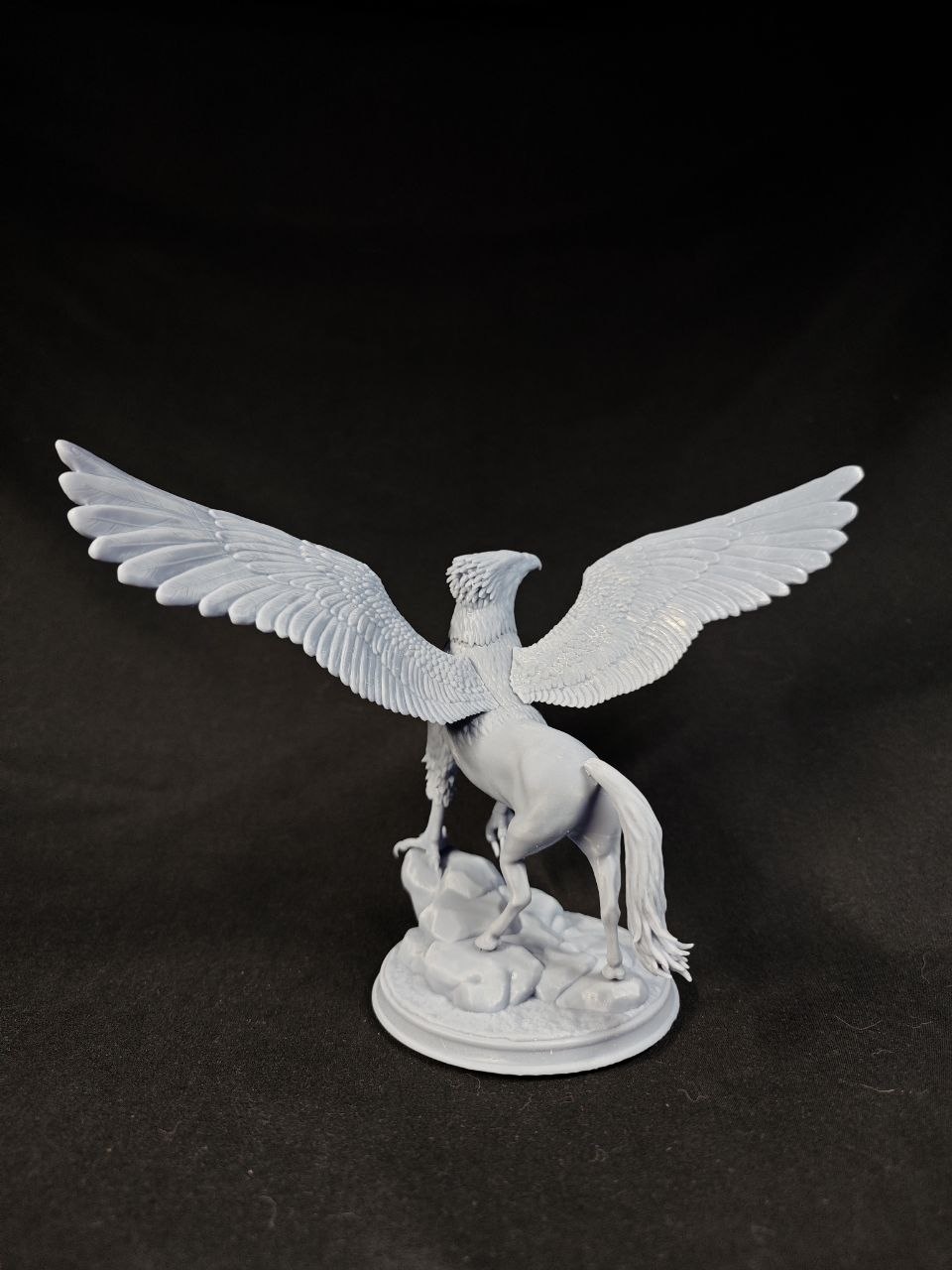 3D фигурка Грифона из вселенной Гарри Поттера (Harry Potter), детализированная ручная покраска