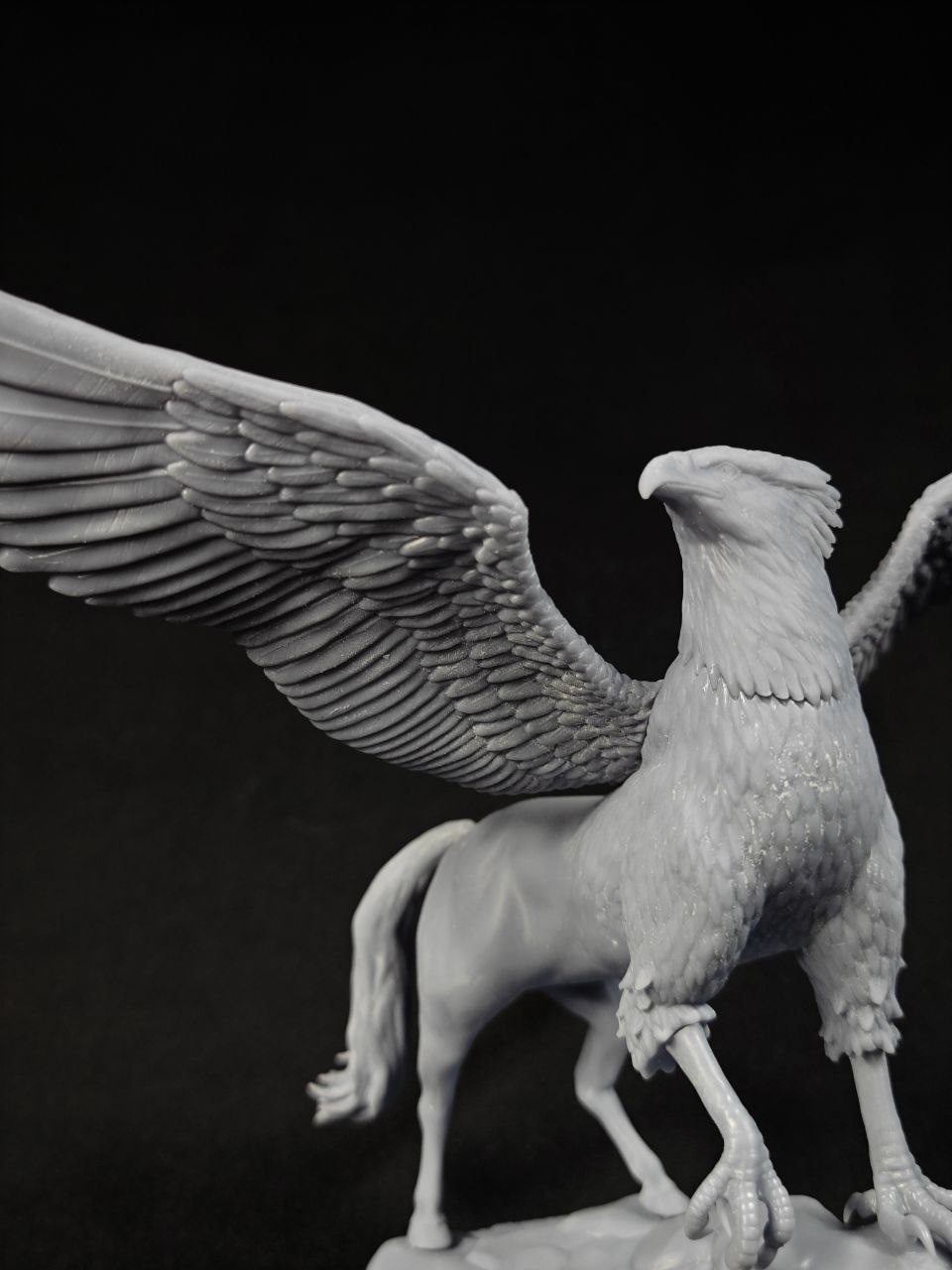 3D фигурка Грифона из вселенной Гарри Поттера (Harry Potter), детализированная ручная покраска