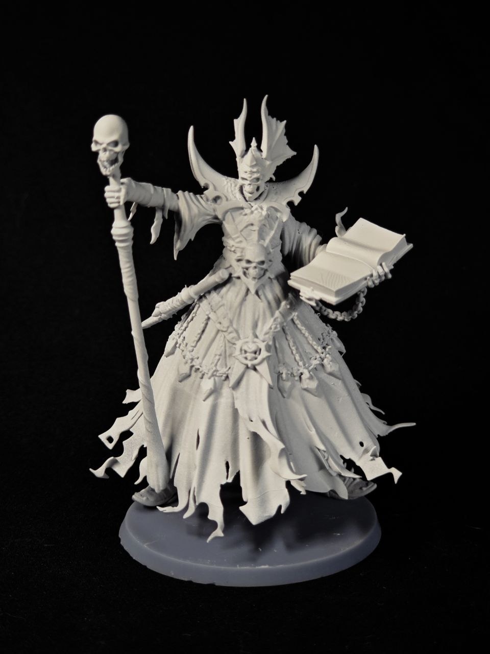 Детализированная 3D фигурка Лича (Lich) из Герои Меча и Магии 5 (HOMM5), фотополимерная печать