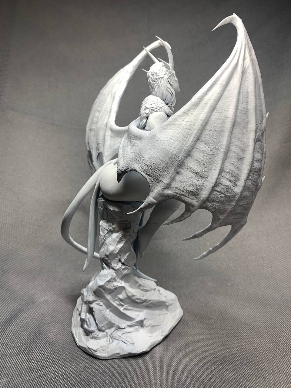 3D фигурка дьяволицы Мизоры (Mizora) из Baldur's Gate 3, фотополимерная печать и роспись