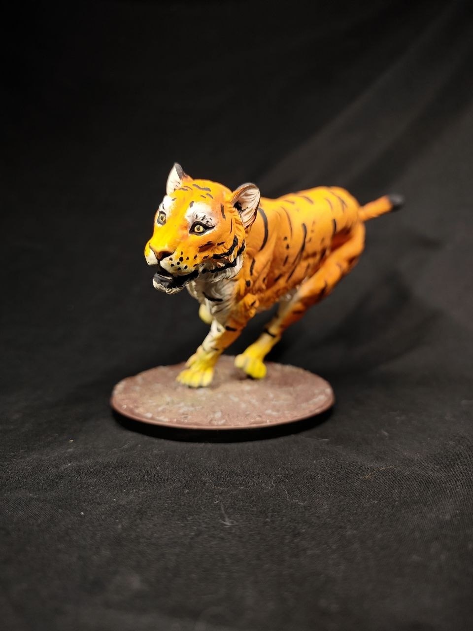 Реалистичная 3D фигурка бенгальского тигра (Bengal tiger), качественная ручная покраска