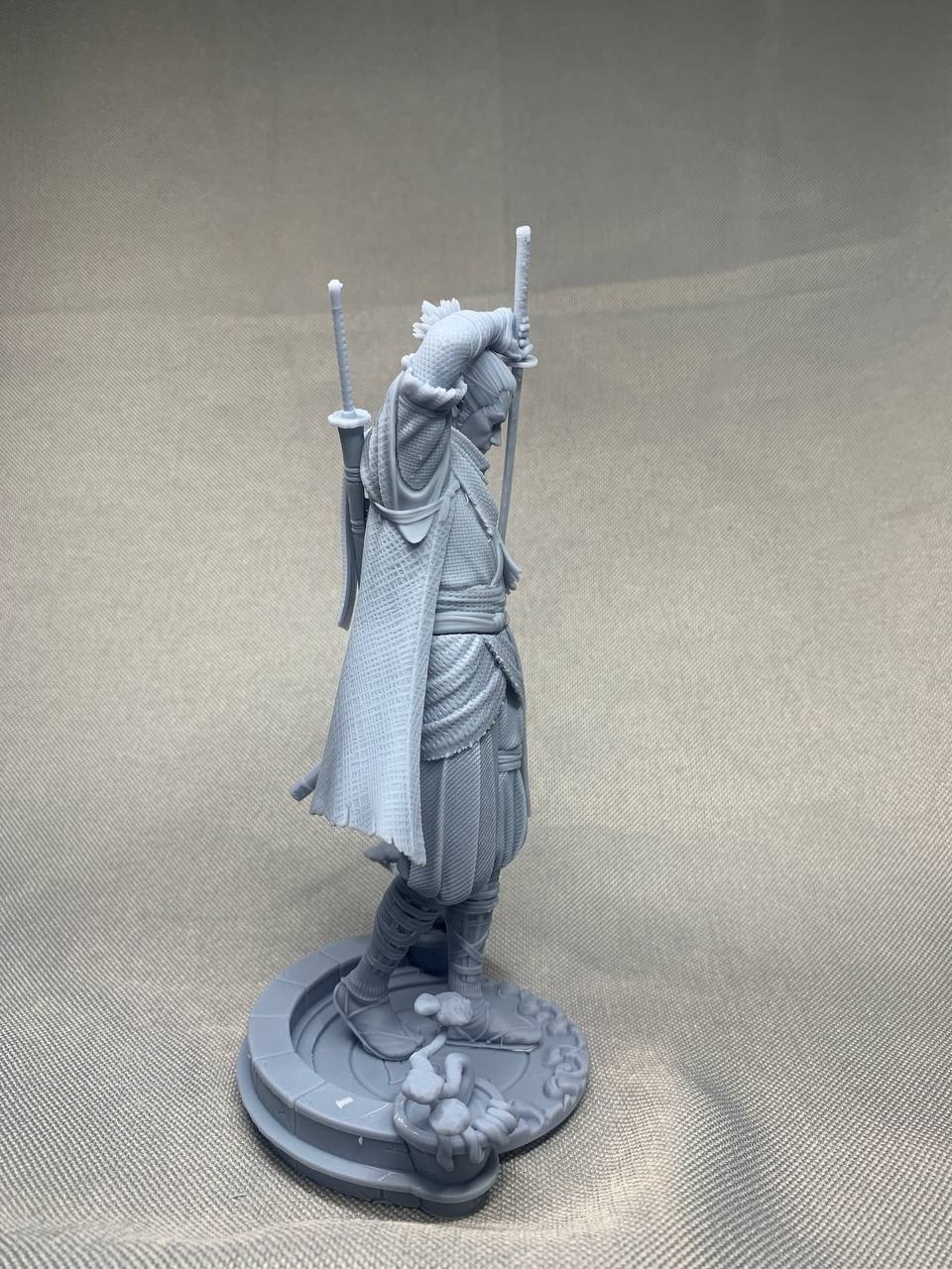 3D фигурка Секиро (Волка) из Sekiro: Shadows Die Twice с протезом, ручная покраска