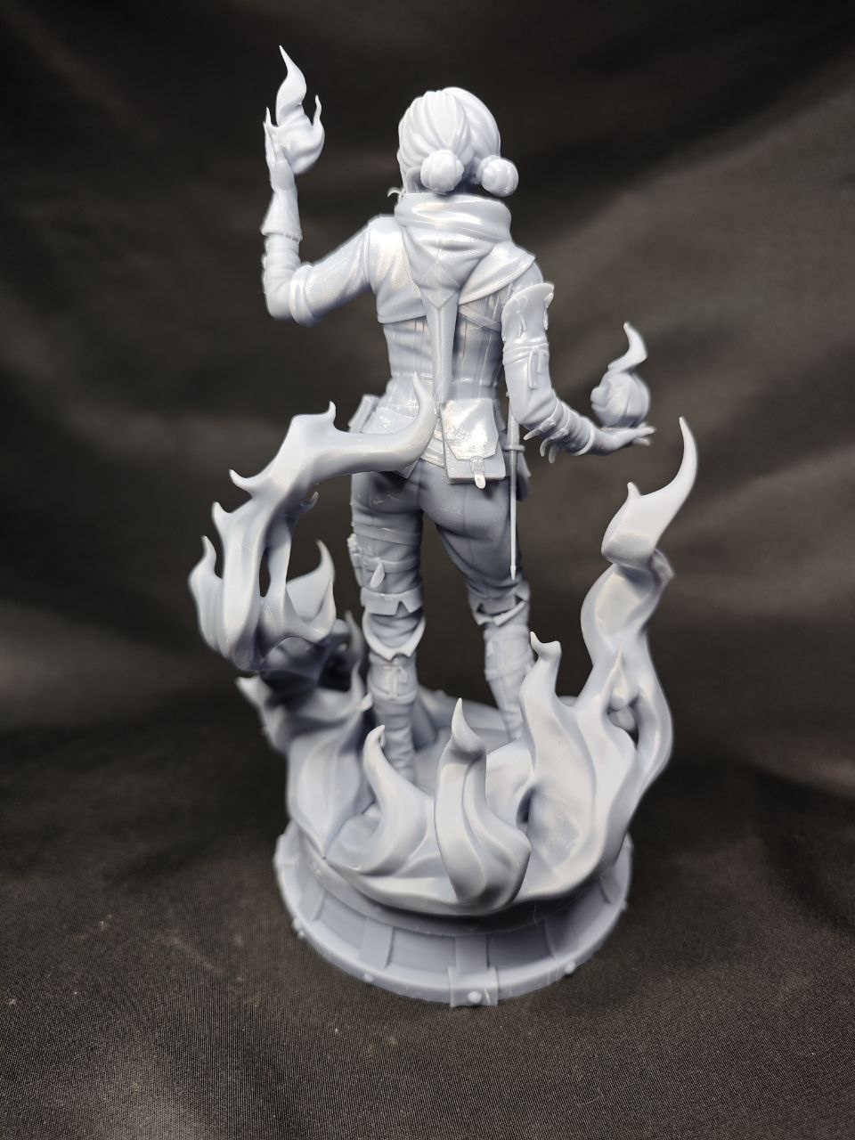 Кастомная 3D фигурка Трисс Меригольд (Triss Merigold) из игры Ведьмак (The Witcher), ручная покраска