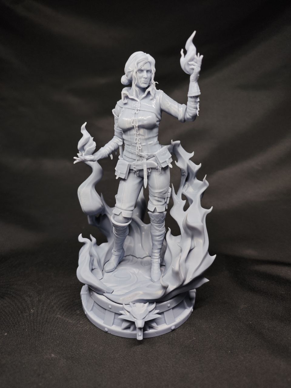 Кастомная 3D фигурка Трисс Меригольд (Triss Merigold) из игры Ведьмак (The Witcher), ручная покраска